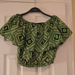 Forever 21 Green Patterned Women's Top